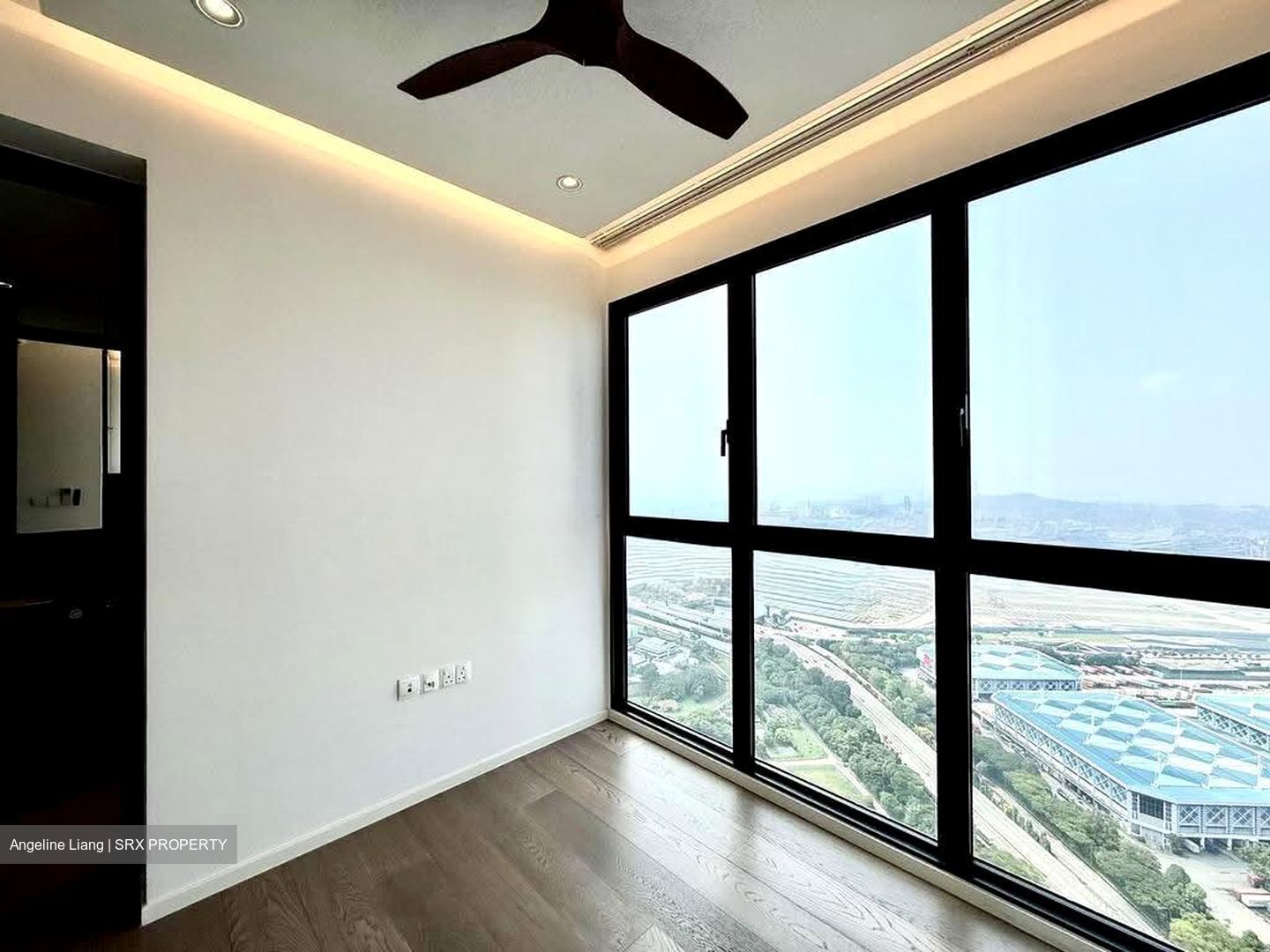 Avenue South Residence (D3), Apartment #634158111